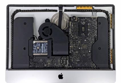 الصور الاولية ل iMac الجديد ذو النحافة العالية